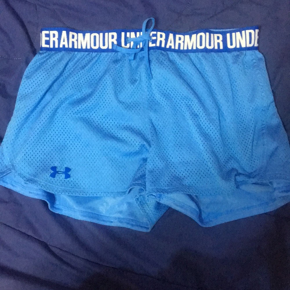 Comfy blue under armour shorts 🦕🦕
